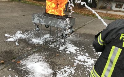 UVV/Lehrgang und NEWS